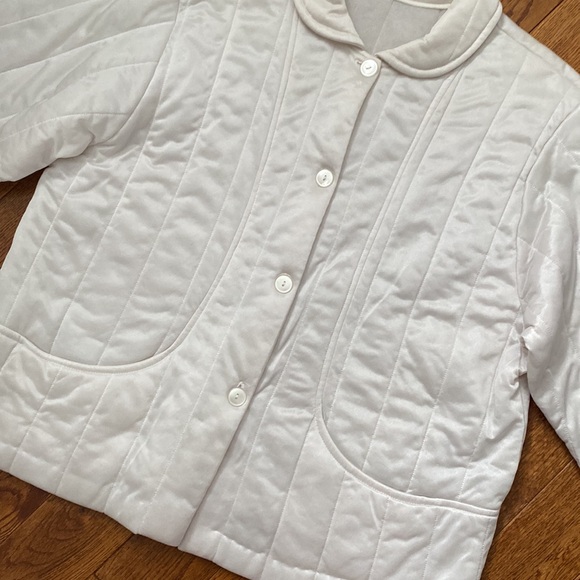 1980s White Sleeper Jacket - Picture 2 of 4